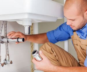 About The Faucet Pros Neavitt, MD